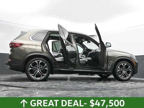 Used 2023 BMW X5 xDrive40i w/ Premium Package image 74
