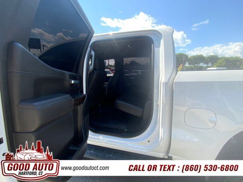 Used 2021 Chevrolet Silverado 1500 LT Trail Boss w/ Convenience Package II AWD/4WD image 12