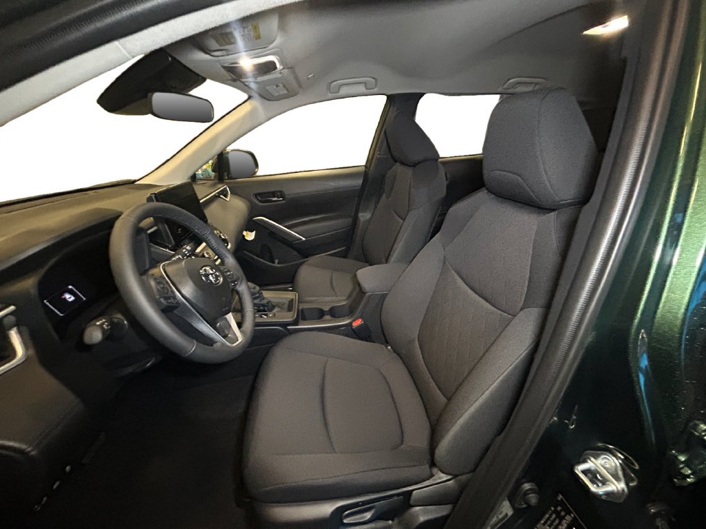 New 2026 Toyota Corolla Cross LE AWD/4WD image 9