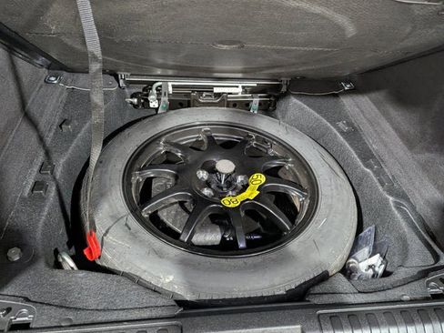 Used 2020 Land Rover Range Rover Sport HSE image 33