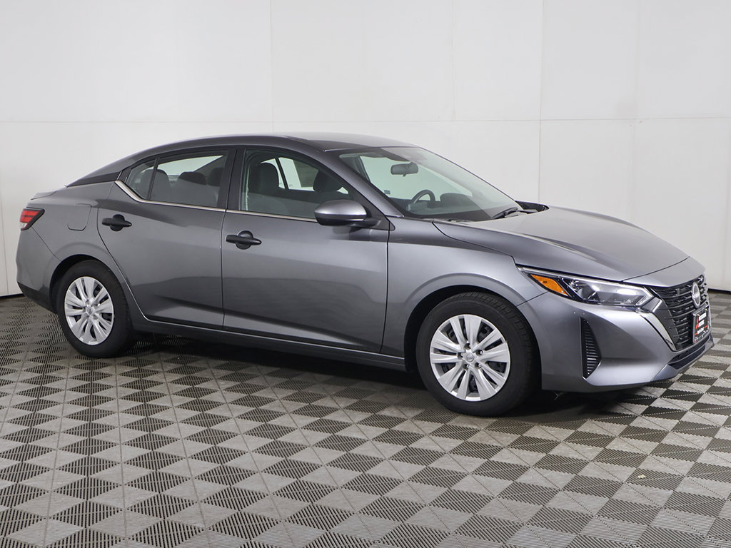 Used 2024 Nissan Sentra S FWD image 11