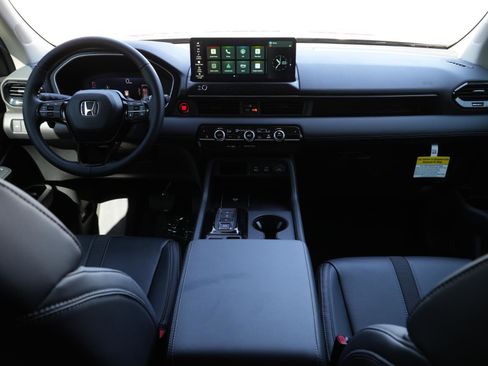 Used 2026 Honda Passport RTL image 19