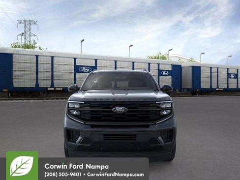 New 2026 Ford Expedition Platinum image 7
