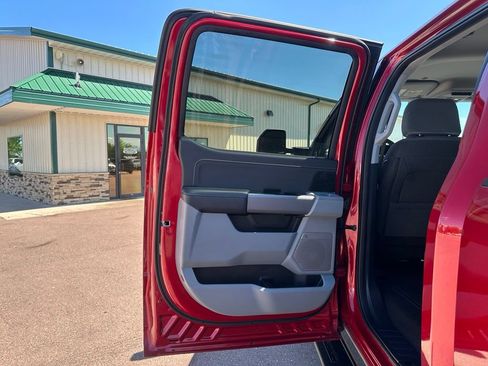 Used 2024 Ford F250 XLT w/ XLT Premium Package AWD/4WD image 21