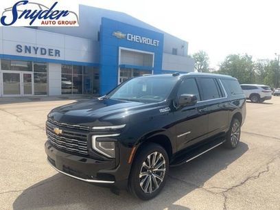 New 2026 Chevrolet Suburban High Country w/ Sun And Tow Package