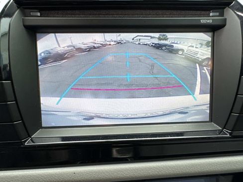 Used 2015 Toyota Corolla LE image 22