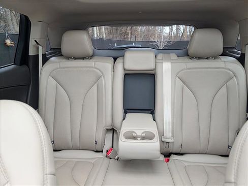 Certified 2022 Lincoln Nautilus Reserve image 20