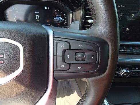 Used 2023 GMC Sierra 1500 SLT w/ SLT Premium Package AWD/4WD image 21