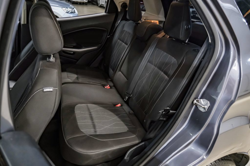 Used 2019 Ford EcoSport SE FWD image 39