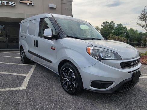 Used 2020 RAM ProMaster City Tradesman SLT image 2