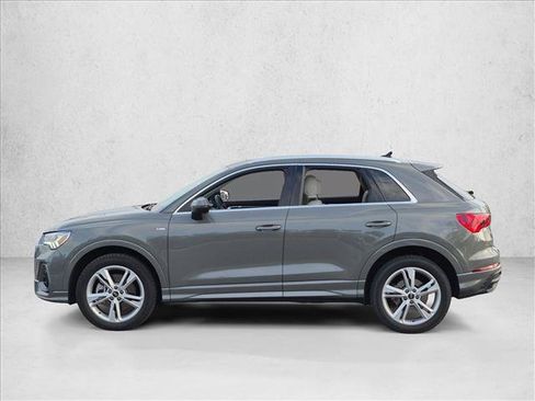 Certified 2023 Audi Q3 2.0T Premium Plus w/ Premium Plus Package AWD/4WD image 9