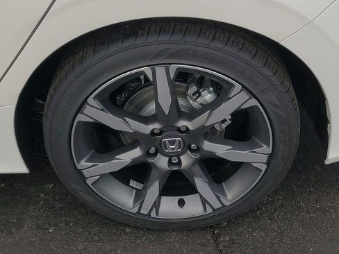 New 2026 Honda Civic Sport Touring image 5