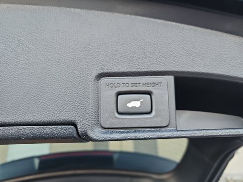 Certified 2024 Acura RDX w/Advance Package image 13