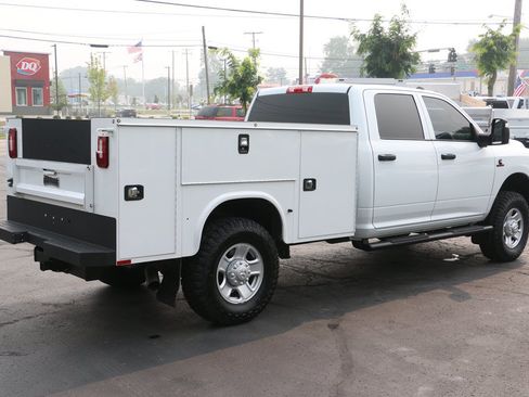 Used 2024 RAM 2500 Tradesman w/ Snow Chief Group AWD/4WD image 5