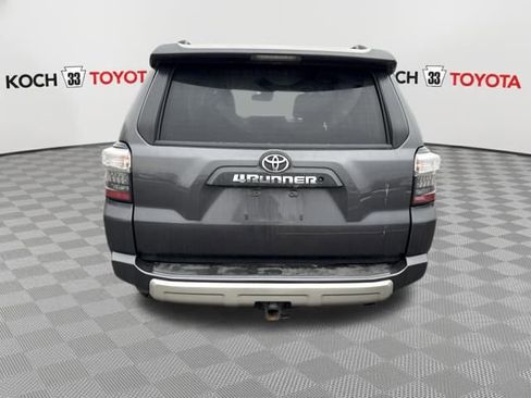 Used 2020 Toyota 4Runner TRD Off-Road image 4