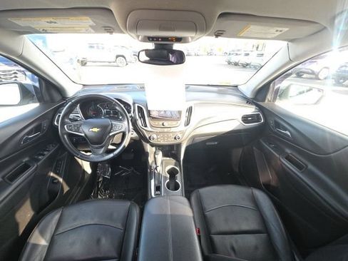 Used 2018 Chevrolet Equinox Premier w/ LPO, Protection Package AWD/4WD image 9