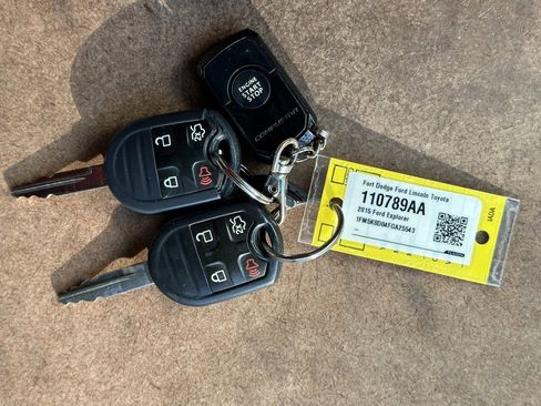 Used 2015 Ford Explorer XLT w/ Equipment Group 202A image 36