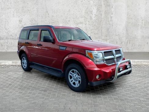 Used 2009 Dodge Nitro SE AWD/4WD image 2