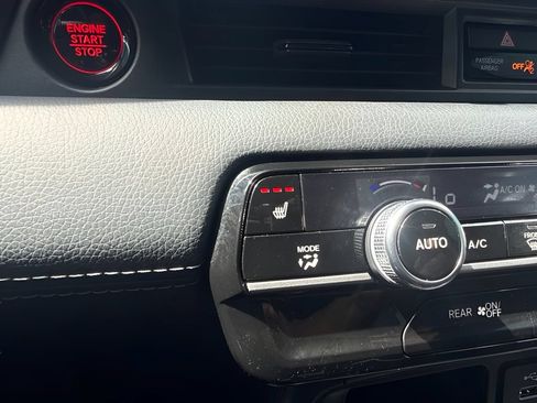 Used 2025 Honda Pilot EX-L image 23