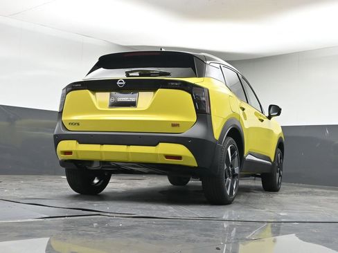 New 2026 Nissan Kicks SR w/ SR Premium Package image 31