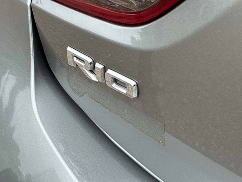 Used 2021 Kia Rio S FWD image 12