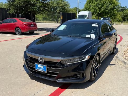 Used 2022 Honda Accord Sport image 1