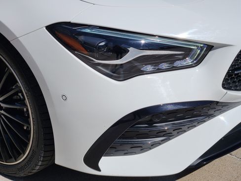 Certified 2025 Mercedes-Benz CLA 250 4MATIC image 7