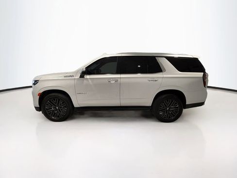Used 2023 Chevrolet Tahoe High Country w/ Premium Package 2 AWD/4WD image 4