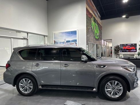 Used 2019 INFINITI QX80 Luxe w/ Proassist Package RWD image 25