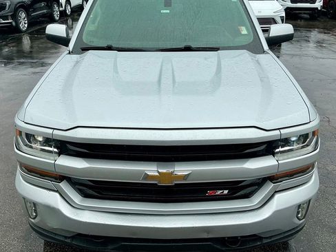 Used 2018 Chevrolet Silverado 1500 LT w/ All Star Edition AWD/4WD image 11