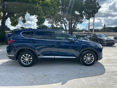 Used 2020 Hyundai Santa Fe SE FWD image 18