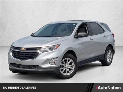 Used 2021 Chevrolet Equinox LS FWD image 1