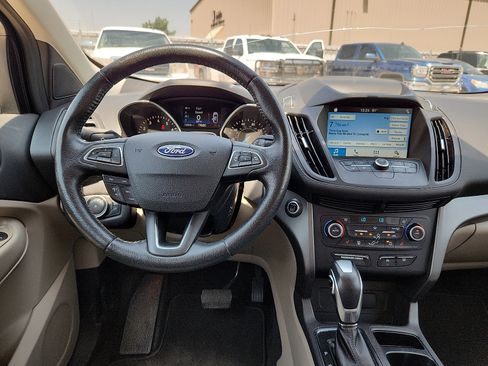 Used 2019 Ford Escape SEL AWD/4WD image 11