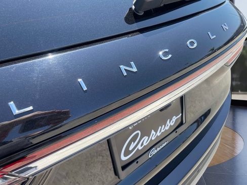 Certified 2023 Lincoln Corsair FWD image 11
