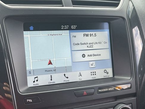 Used 2018 Ford Explorer XLT w/ Equipment Group 202A image 6