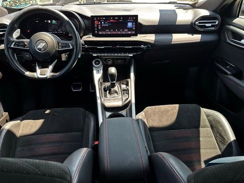 Used 2024 Dodge Hornet R/T w/ Track Pack image 15