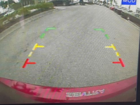 Used 2025 Nissan Sentra SR w/ SR Premium Package image 22