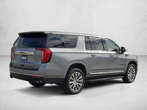 Used 2023 GMC Yukon XL Denali w/ Max Trailering Package image 5