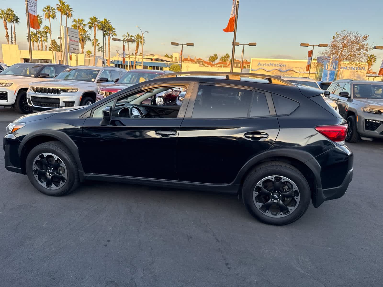 Used 2021 Subaru Crosstrek 2.0i Premium w/ Moonroof Package AWD/4WD image 22
