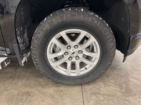 Used 2022 Chevrolet Silverado 1500 RST image 19