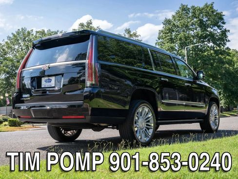 Used 2020 Cadillac Escalade ESV Platinum AWD/4WD image 5