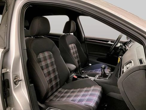 Used 2015 Volkswagen GTI S FWD image 8