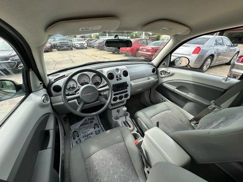 Used 2008 Chrysler PT Cruiser FWD image 20