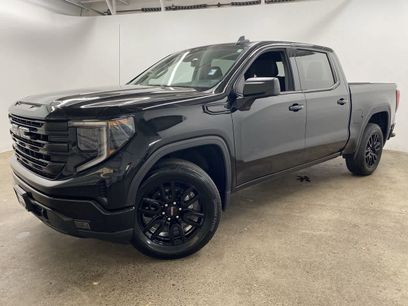 Used 2023 GMC Sierra 1500 Elevation