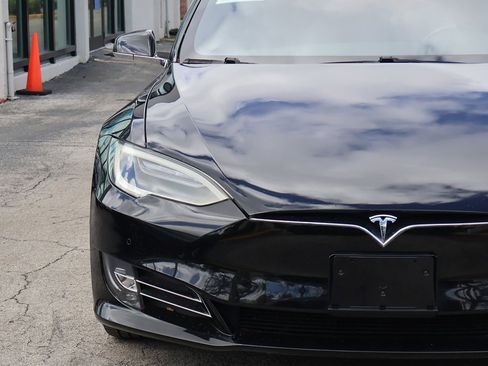 Used 2017 Tesla Model S 75D image 13