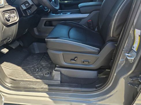 New 2026 RAM 2500 Laramie w/ Night Edition AWD/4WD image 20