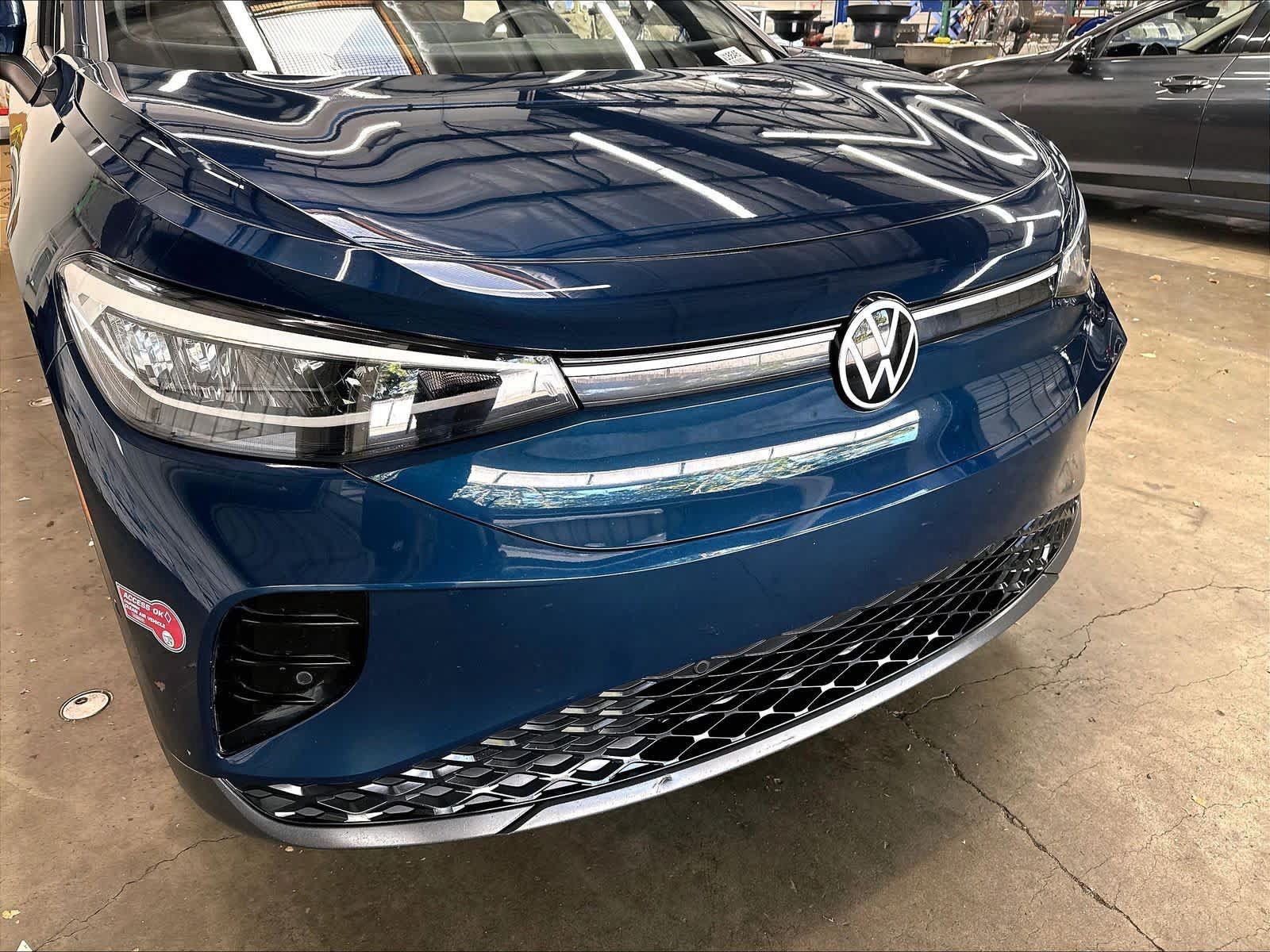 Used 2023 Volkswagen ID.4 2WD image 33