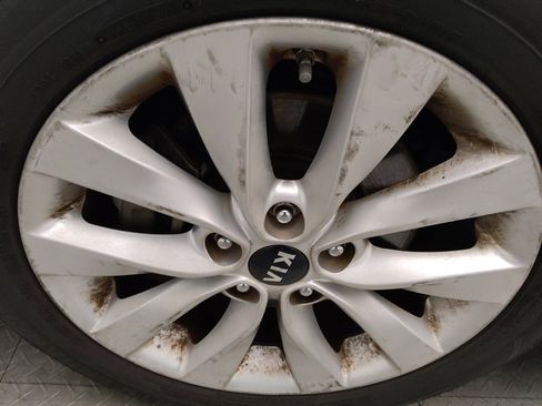 Used 2018 Kia Optima S w/ Panoramic Sunroof Package image 31