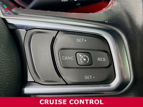 Used 2018 Jeep Wrangler Unlimited Rubicon image 16