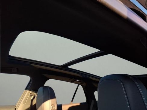 Used 2024 Chevrolet Blazer EV LT image 12